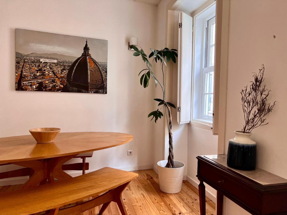 Bright And Sunny Apartment Lissabon Exterior foto