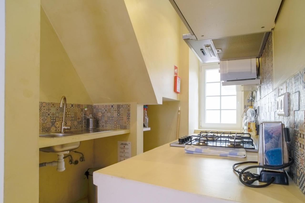 Bright And Sunny Apartment Lissabon Exterior foto